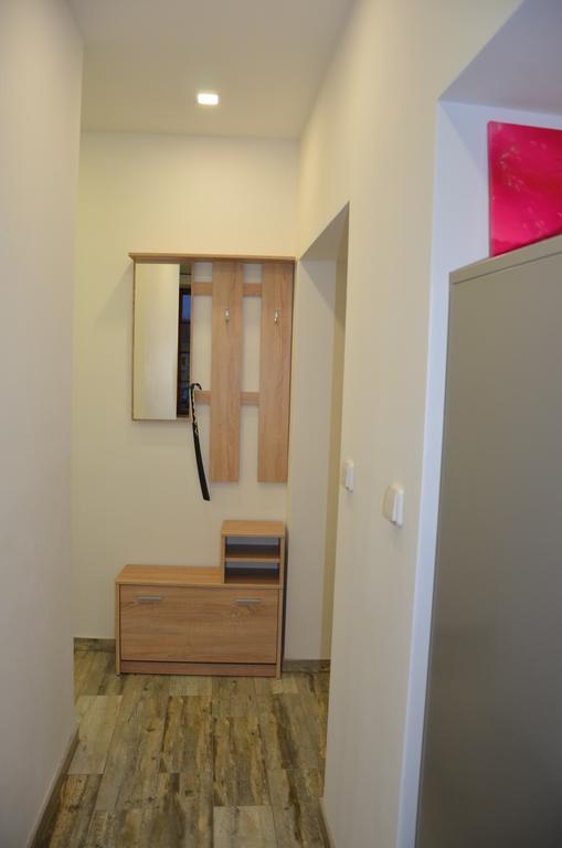 Guesthouse Zlaty Hrozen เชสกาลีปา ภายนอก รูปภาพ
