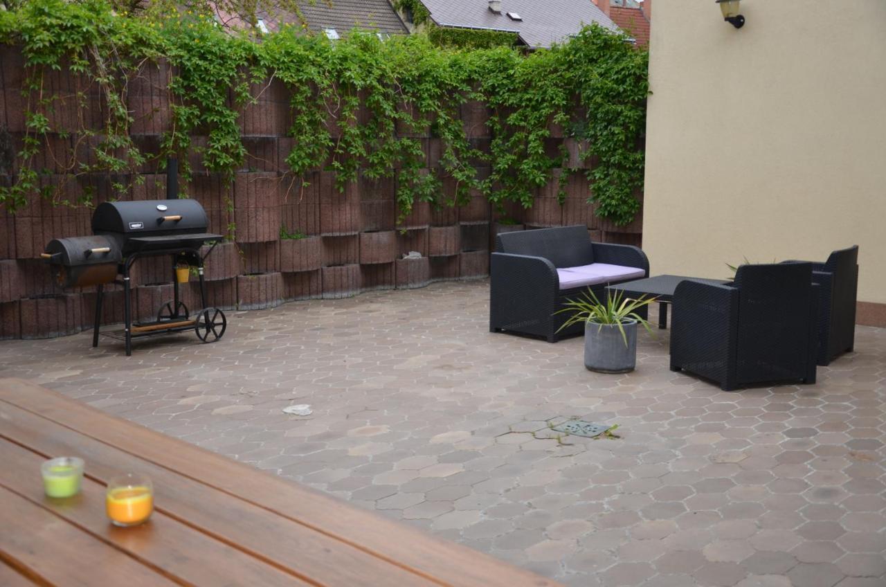 Guesthouse Zlaty Hrozen เชสกาลีปา ภายนอก รูปภาพ